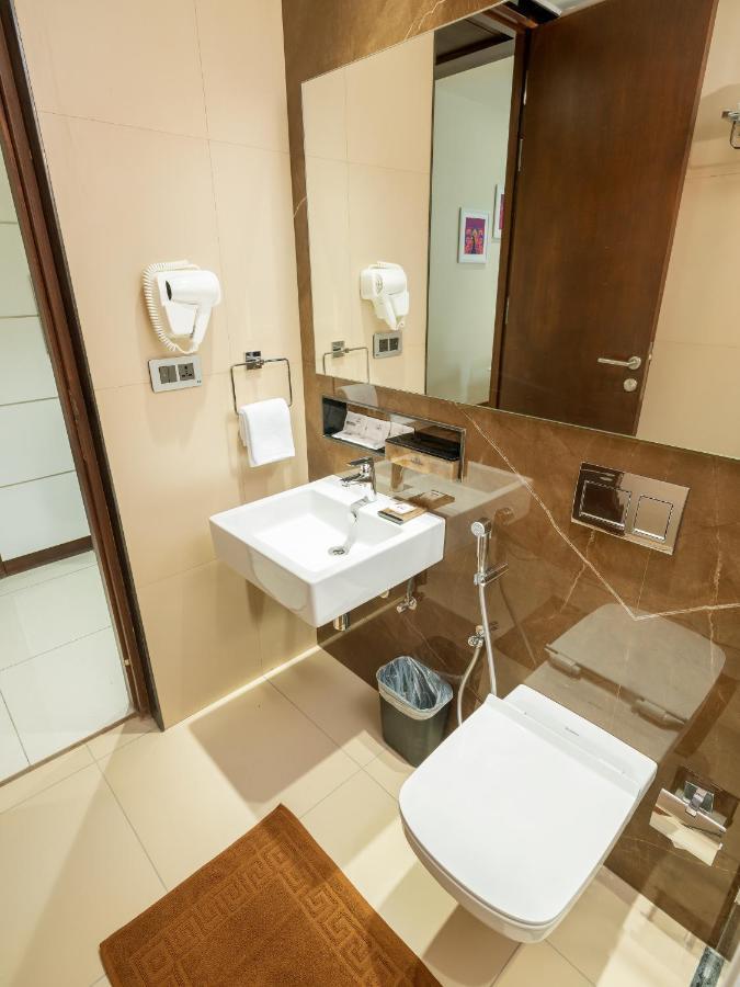 Hotel Divine Fort Пални Экстерьер фото