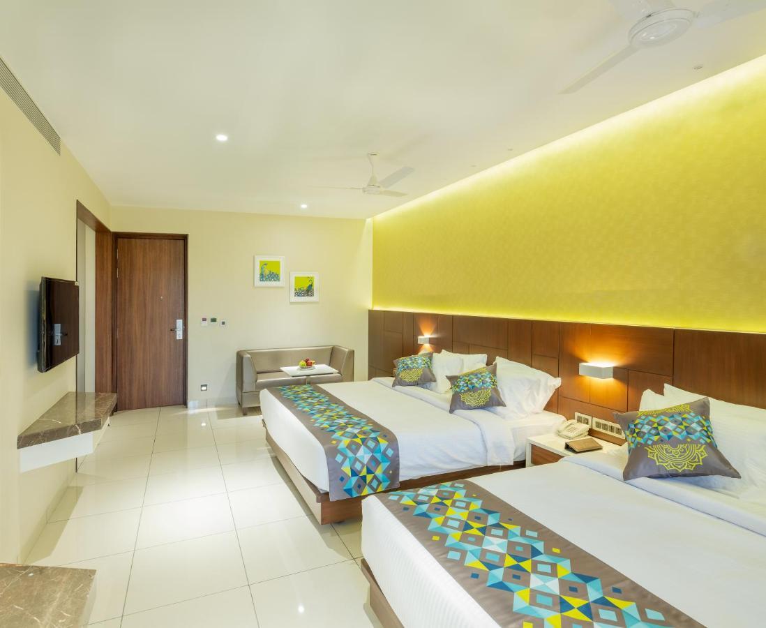 Hotel Divine Fort Пални Экстерьер фото